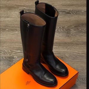 Hermes women riding boot.